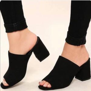 Black peep toe block heel slides/mules